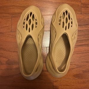 Adidas Yeezy Foam Runner ‘Ochre’